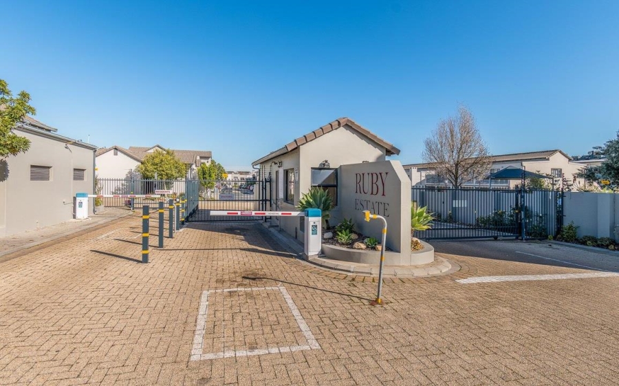 3 Bedroom Property for Sale in Haasendal Western Cape